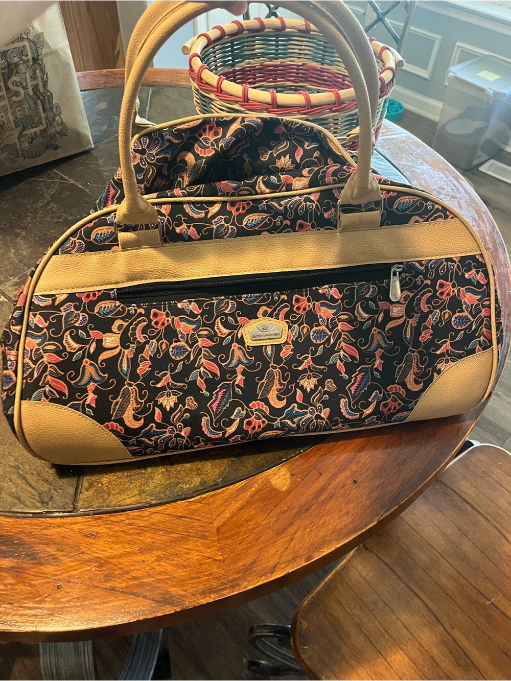 Vintage Gloria Vanderbilt Luggage